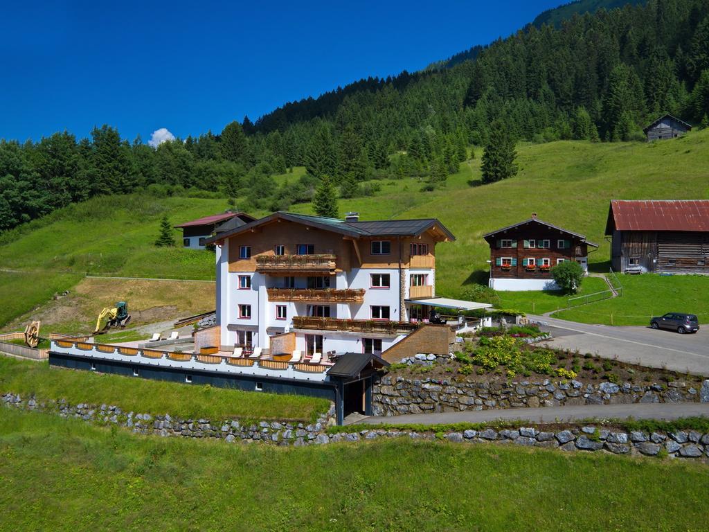 Ferien-Schloessle Michaela Apartamento Riezlern Exterior foto