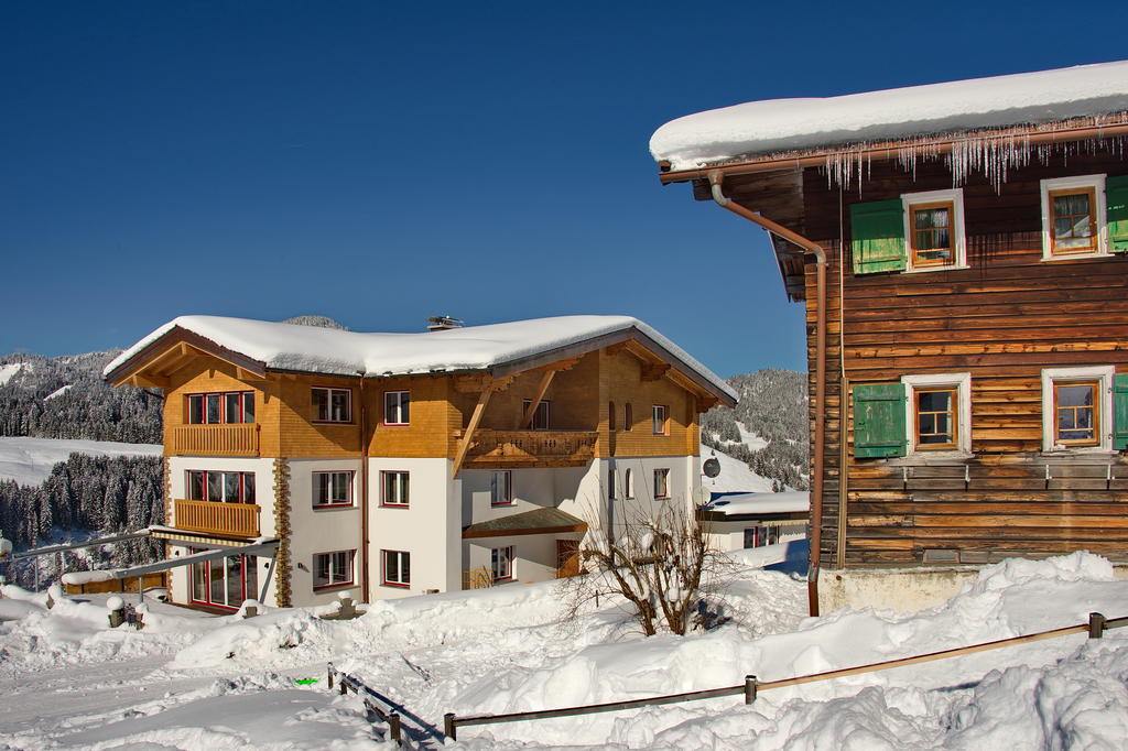 Ferien-Schloessle Michaela Apartamento Riezlern Exterior foto